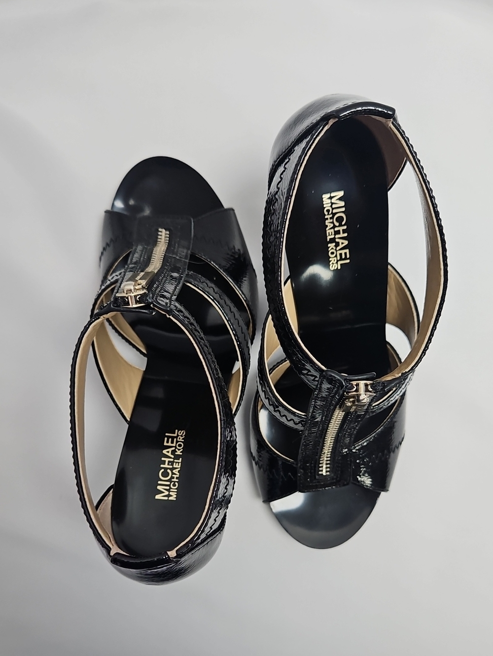 Michael Kors Black Patent Leather T Strap Sandals Womens Size 6 Zip High Heel